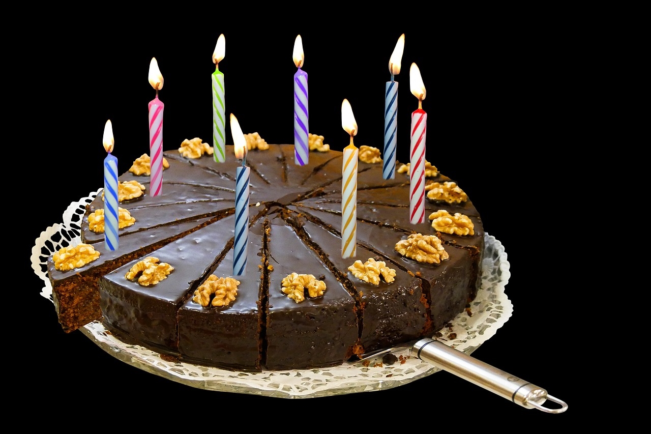 jak zrobić mały tort urodzinowy